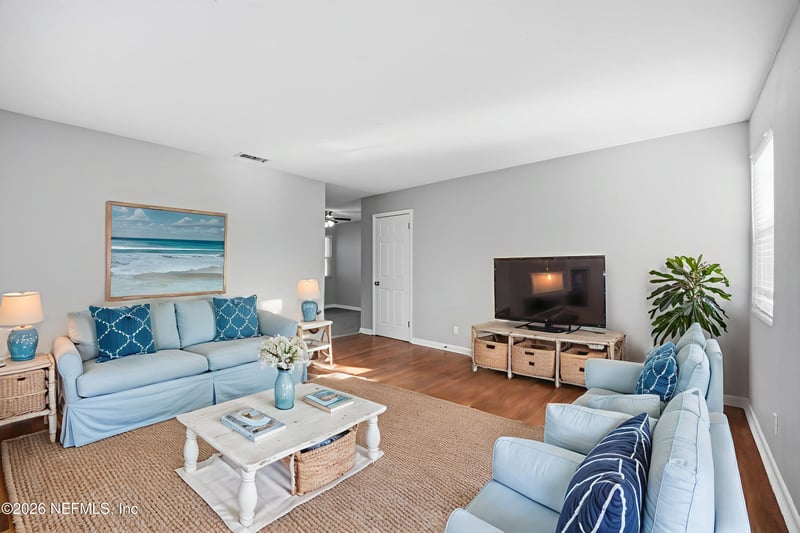 7206 Manitoba Dr, Jacksonville, FL 32211