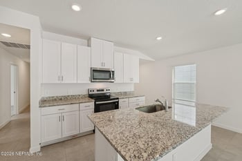 7778 Cahill Ln, Jacksonville, FL 32219