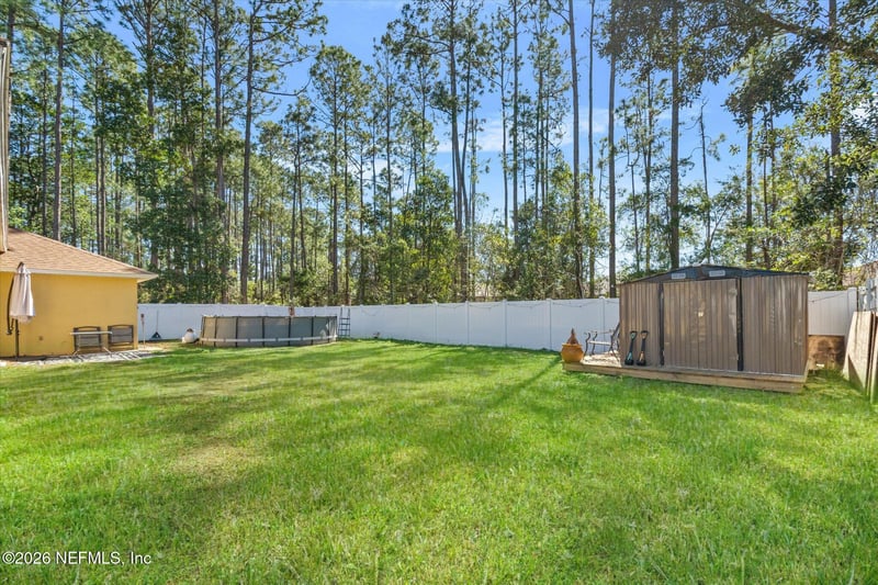33 Red Clover Ln, Palm Coast, FL 32164