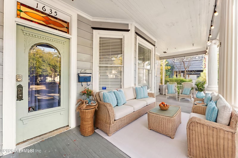 1635 Laura St, Jacksonville, FL 32206