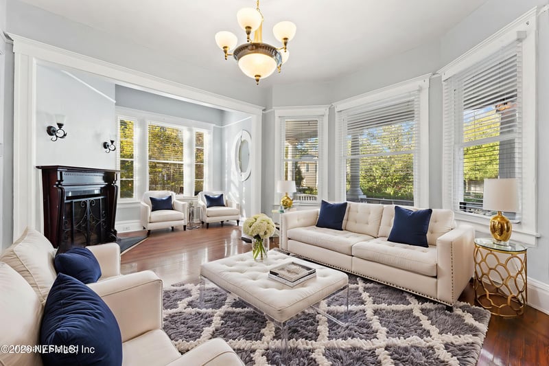 1635 Laura St, Jacksonville, FL 32206