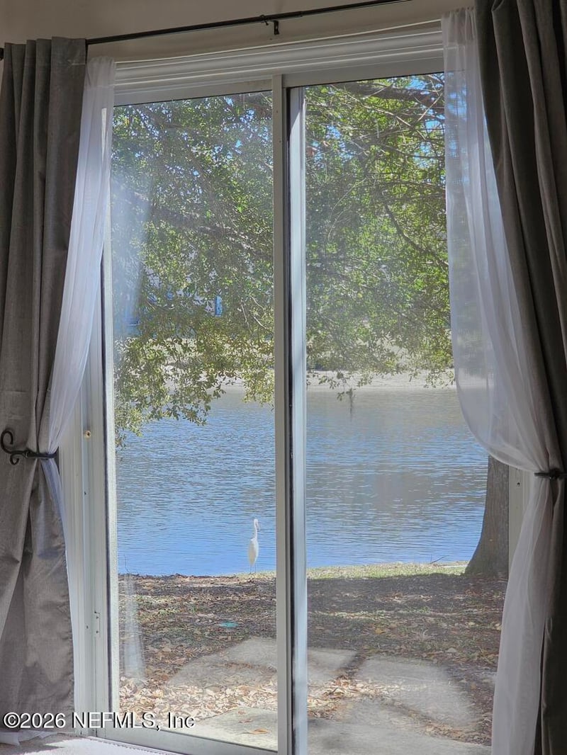 7826 Melvin Rd, Jacksonville, FL 32210