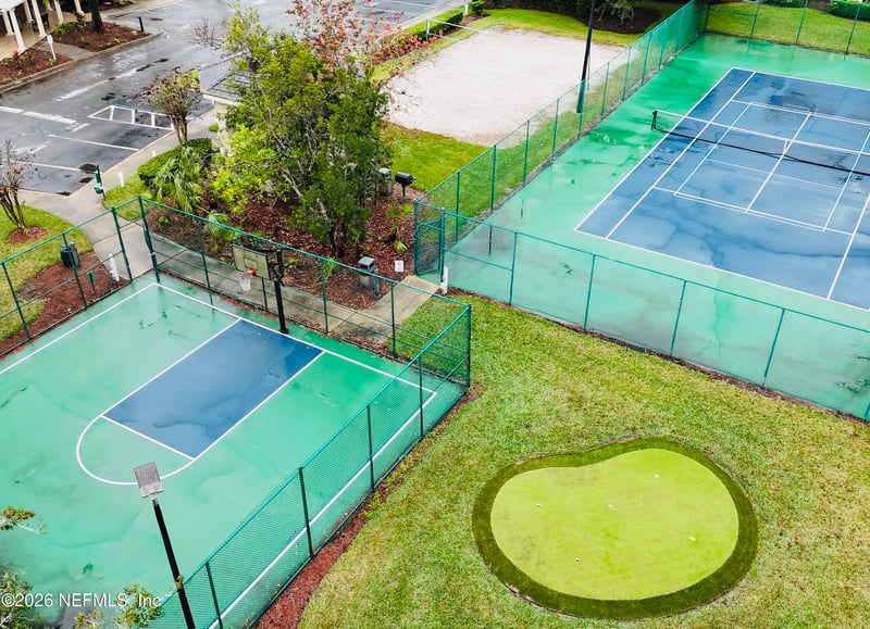 13810 Sutton Park Dr #123, Jacksonville, FL 32224