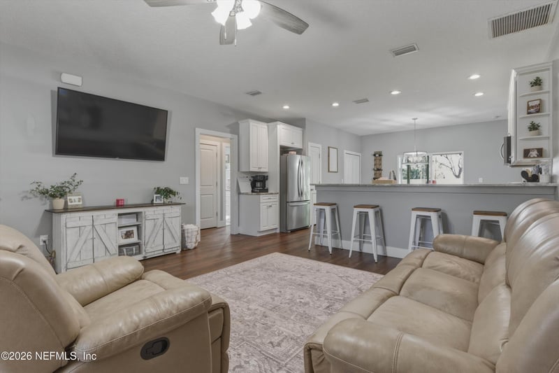 5821 Oak St, Elkton, FL 32033