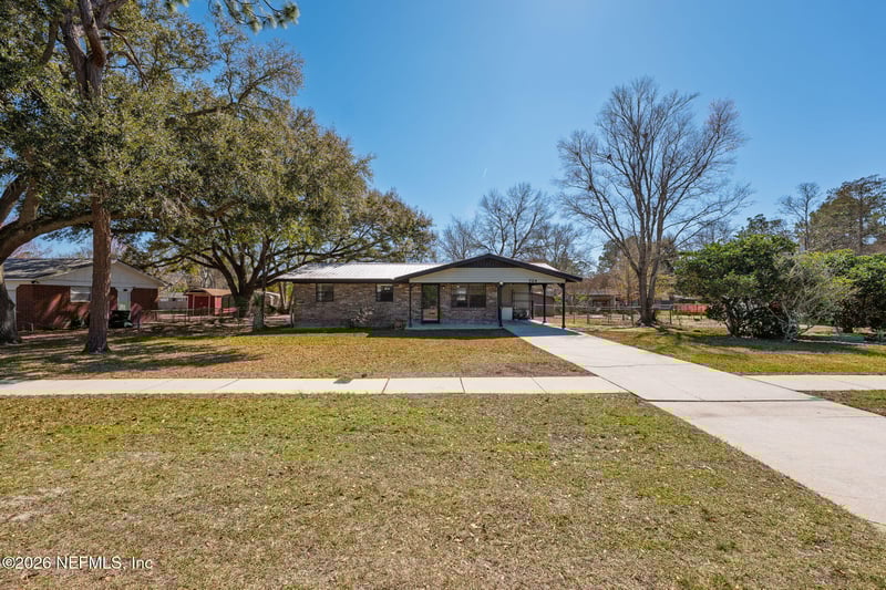 724 Miltondale Rd, Macclenny, FL 32063