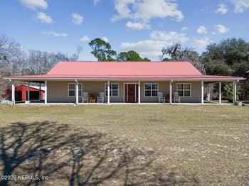 4564 Crazy Horse Ave #B, Middleburg, FL 32068