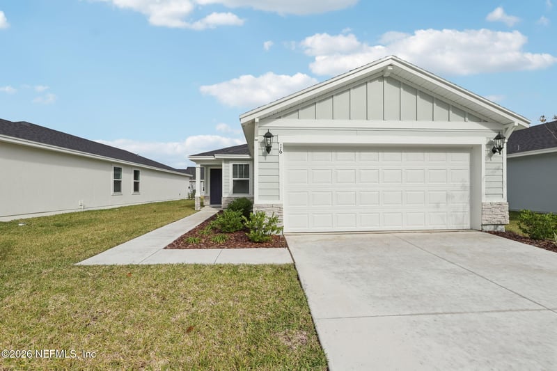 16 Dilly Ct, Palm Coast, FL 32164