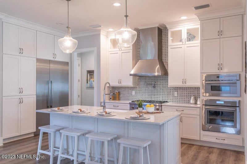 264 Ocean Blvd, Atlantic Beach, FL 32233