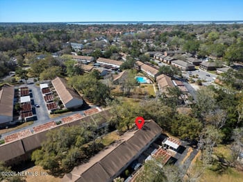 8140 Sutton Pl, Jacksonville, FL 32217