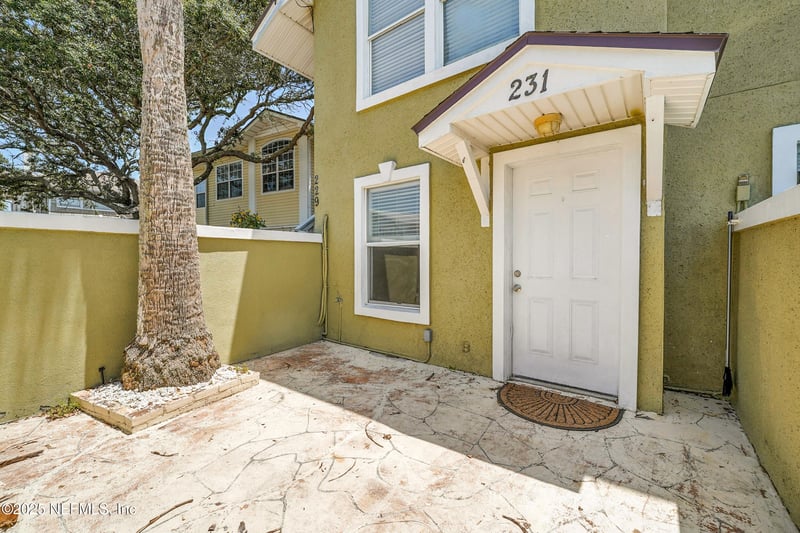 229 Margaret St, Neptune Beach, FL 32266