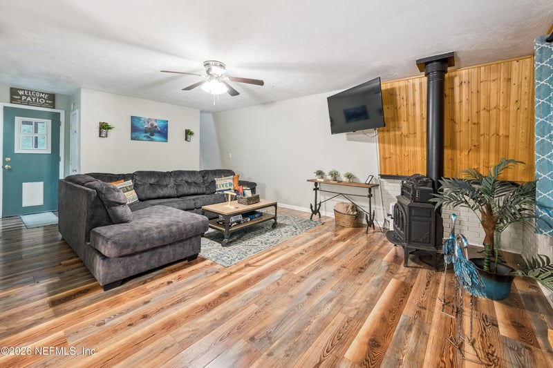 141 Longhorn Ter, Fort White, FL 32038