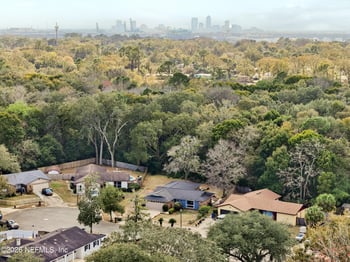 3842 Fernglen Dr, Jacksonville, FL 32277