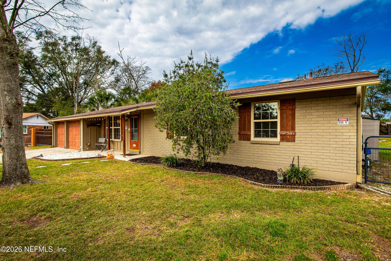 721 Foxbriar Cv, Jacksonville, FL 32221