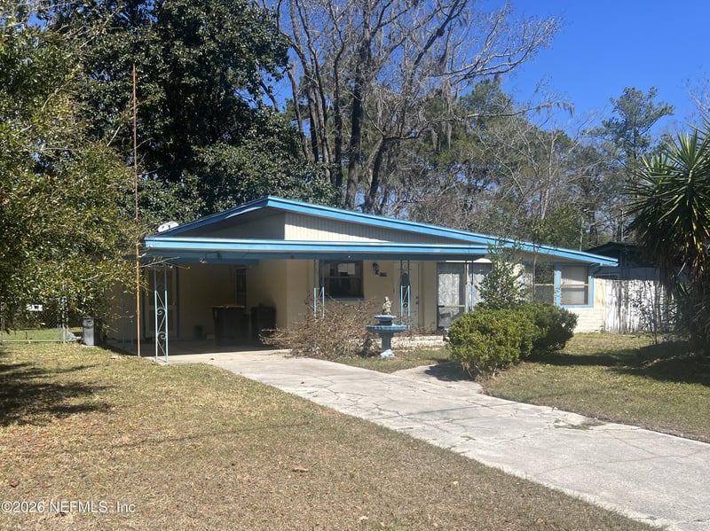 8043 Joffre Dr, Jacksonville, FL 32210