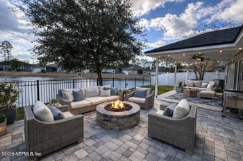 9876 Sailor Dr, Jacksonville, FL 32221