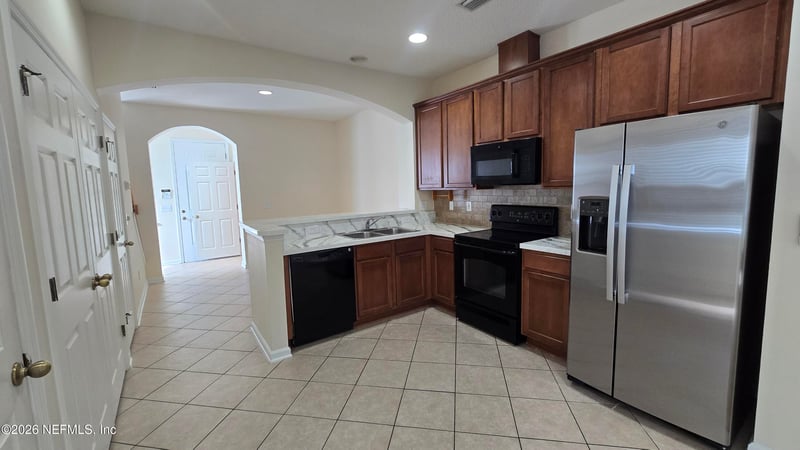 6180 High Tide Blvd, Jacksonville, FL 32258