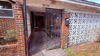 5832 Lusaid Dr, Jacksonville, FL 32209