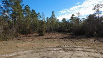 6th St, Macclenny, FL 32063