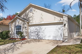 7251 Lawn Tennis Ln, Jacksonville, FL 32277