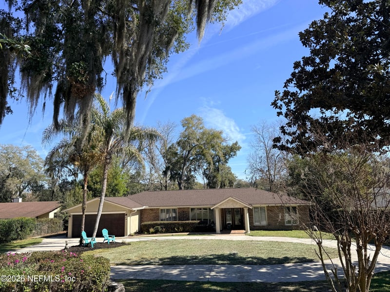 831 Arthur Moore Dr, Green Cove Springs, FL 32043