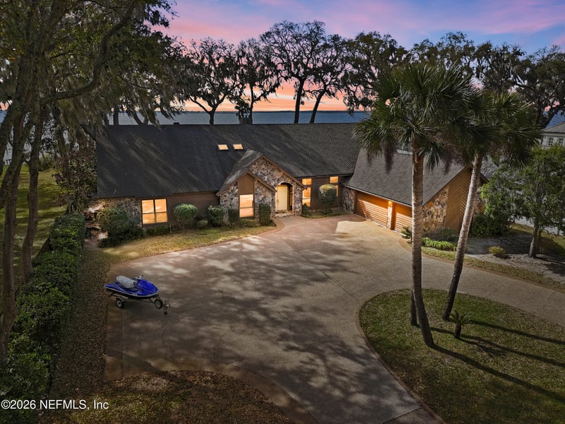 3523 Hilliard Rd, Jacksonville, FL 32217