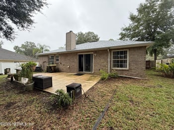 958 Long Lake Dr, Jacksonville, FL 32225