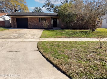 2807 Sack Dr, Jacksonville, FL 32216