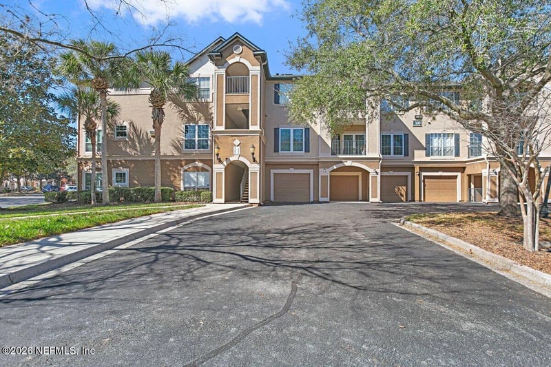 10961 Burnt Mill Rd #333, Jacksonville, FL 32256