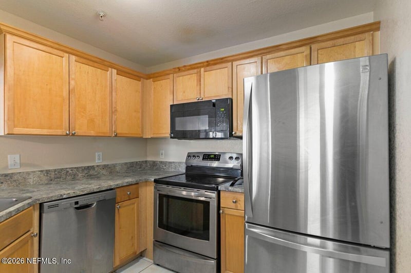 10961 Burnt Mill Rd #333, Jacksonville, FL 32256