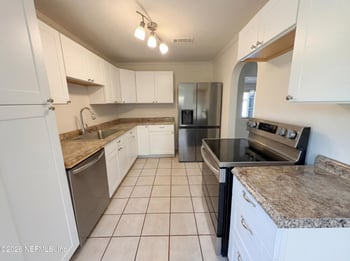 5414 Coppedge Ave, Jacksonville, FL 32277