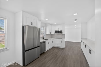 7915 Alderman Rd, Jacksonville, FL 32211