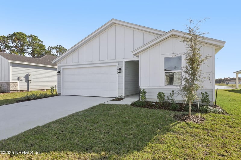 7433 Everett Forest Dr, Jacksonville, FL 32219