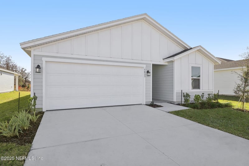 7433 Everett Forest Dr, Jacksonville, FL 32219