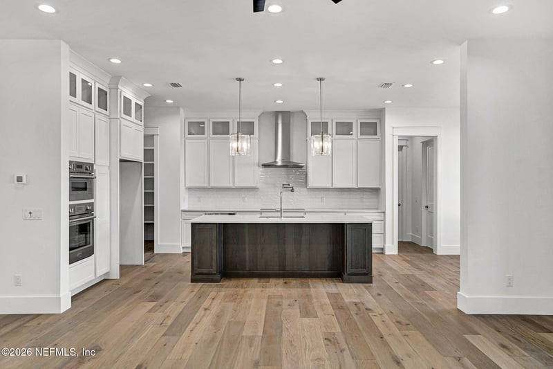 15936 Shark Rd, Jacksonville, FL 32226