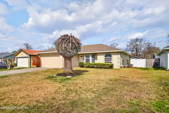 1614 Ibis Dr, Orange Park, FL 32065