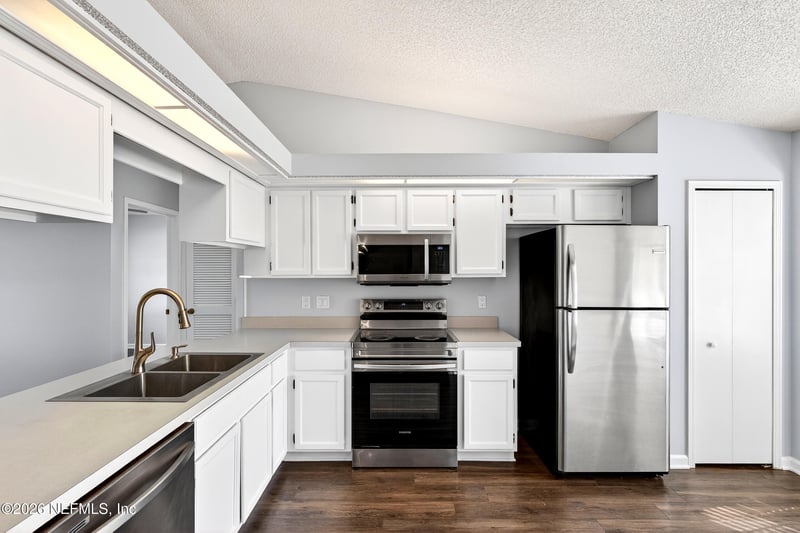 1614 Ibis Dr, Orange Park, FL 32065