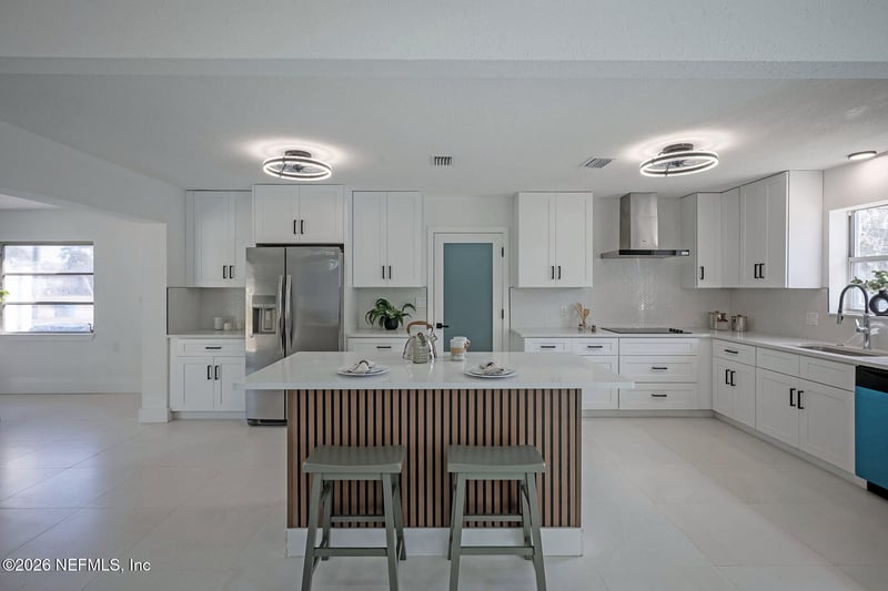 4013 Rogero Rd, Jacksonville, FL 32277