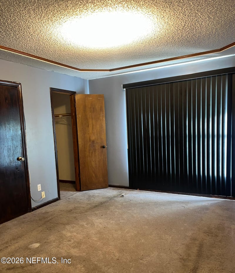 8126 Sable Wood Dr, Jacksonville, FL 32244