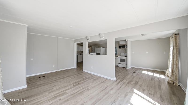 5827 Jason Dr, Jacksonville, FL 32244