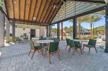 832 Buckeye Ln, St Johns, FL 32259