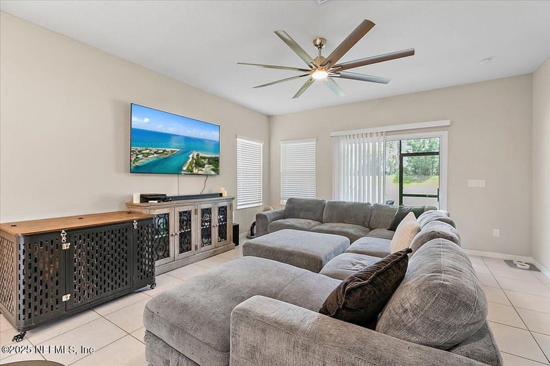 235 Brybar Dr, St Augustine, FL 32095