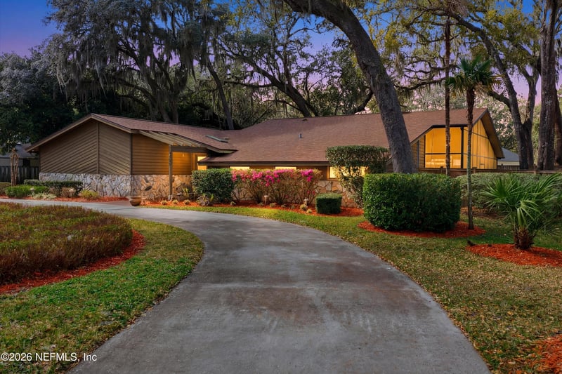 1035 Anchor Rd, St Johns, FL 32259