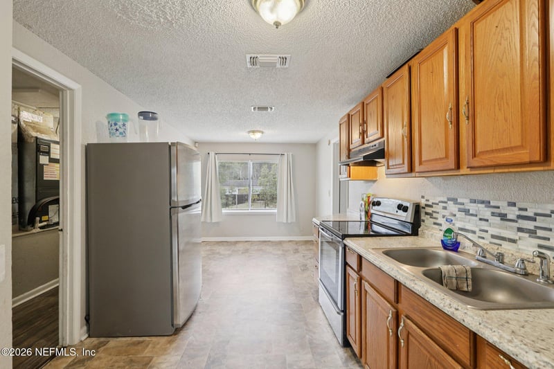 4371 Crossbow Rd, Jacksonville, FL 32208