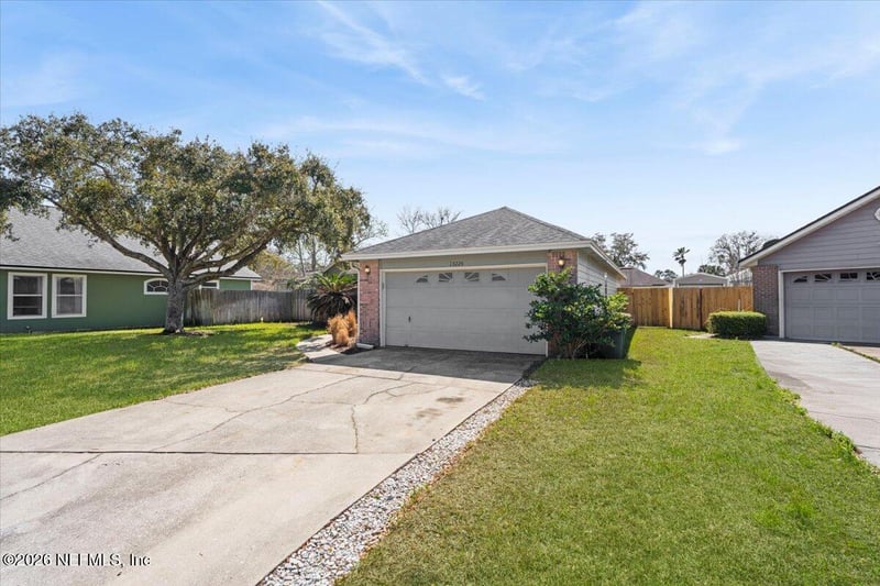 13226 Mendenhall Pl, Jacksonville, FL 32224