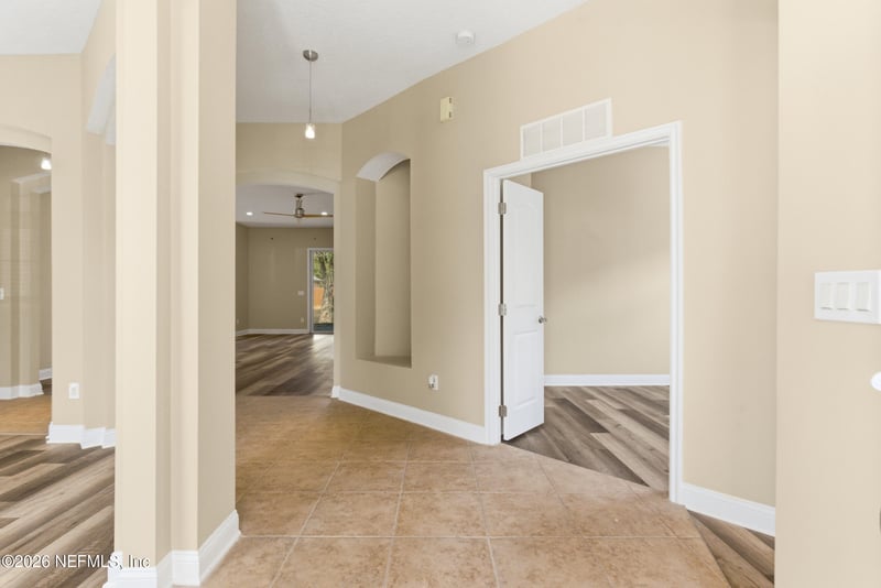 14455 Cherry Lake Dr, Jacksonville, FL 32258