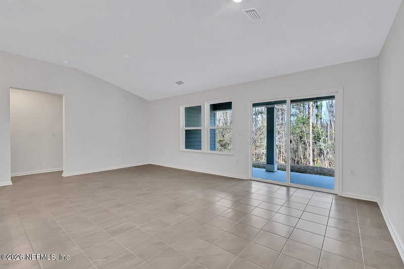 718 Panther Lake Pw, Jacksonville, FL 32221