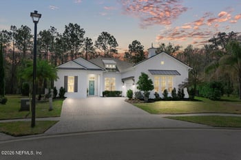 522 Freshwater Dr, St Johns, FL 32259