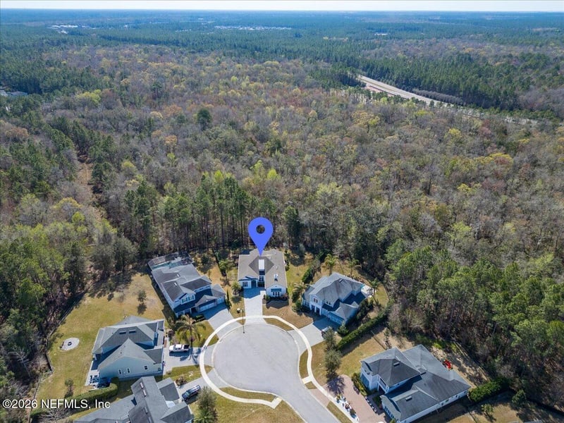 522 Freshwater Dr, St Johns, FL 32259