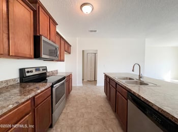 8592 Dylan Michael Dr, Jacksonville, FL 32210