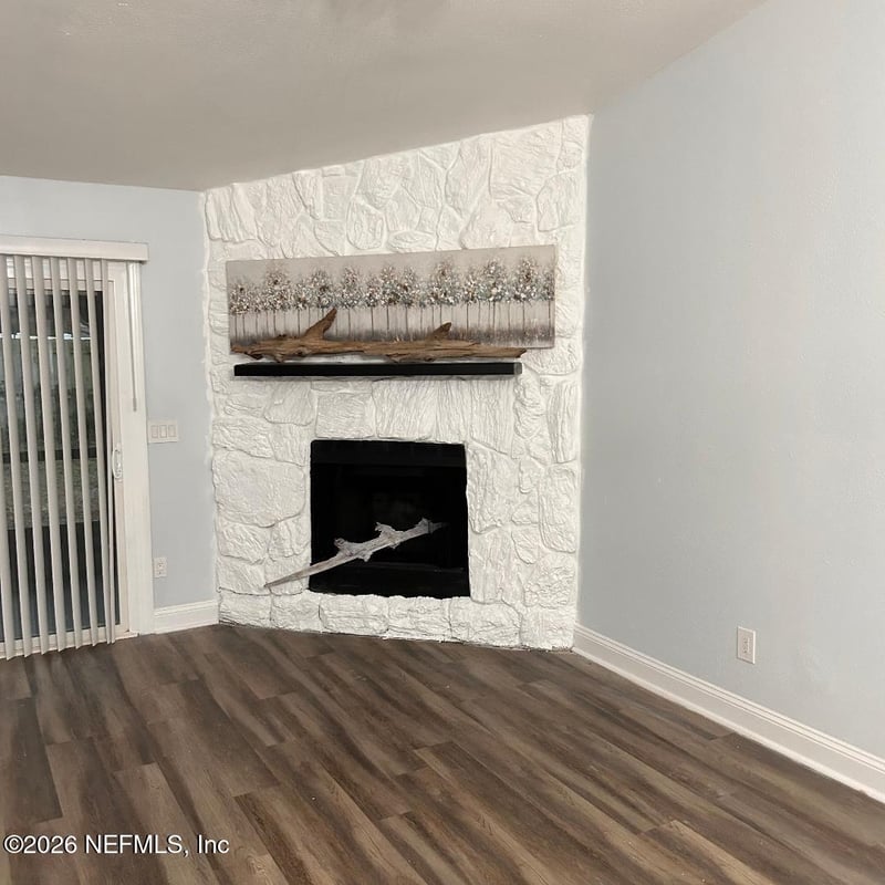 11608 Dunes Way Dr, Jacksonville, FL 32225